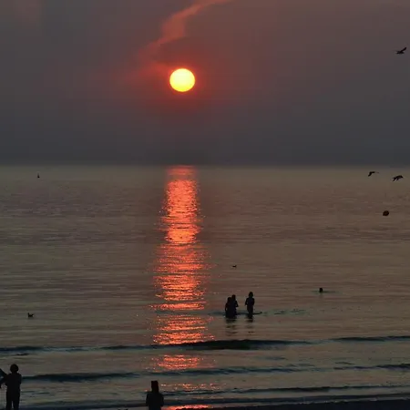 Hébergement de vacances La Maison Rose *